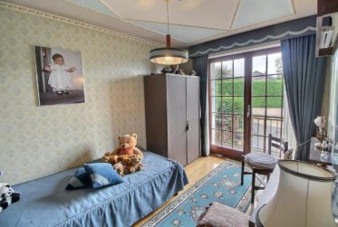 Très grande maison individuelle à Cugy en viager semi occupé sans rente