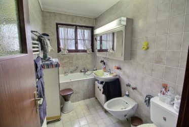 Très grande maison individuelle à Cugy en viager semi occupé sans rente