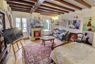 RARE FRANCE: Domaine en viager occupé sans rente.