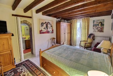 RARE FRANCE: Domaine en viager occupé sans rente.