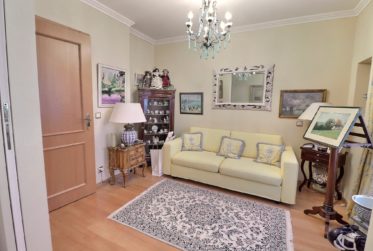 Magnifique appartement en viager occupé sans rente avec vue panoramique sur lac, grand jardin et port privé