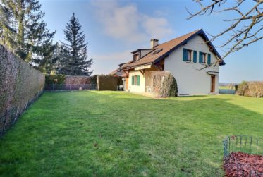 Superbe maison en viager occupé sans rente limité à 10 ans au coeur du village du Grand Saconnex