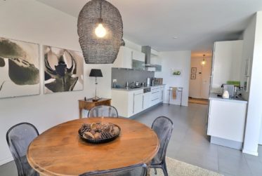 Un véritable bijoux au cœur de Nyon en viager semi-occupé sans rente! Une partie de l'appartement à disposition immédiatement !