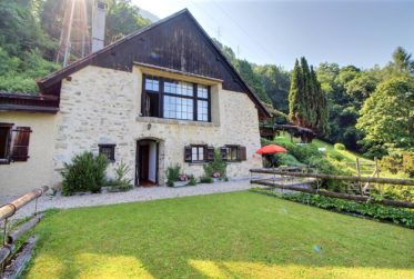 Maison d'Exception en Viager Occupé limité à 10 ans – Vue Panoramique sur le Lac Léman