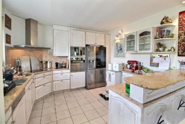Appartement en viager occupé sans rente.