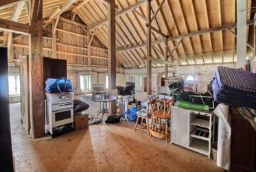 Grande maison en viager semi-occupé sans rente avec grand potentiel