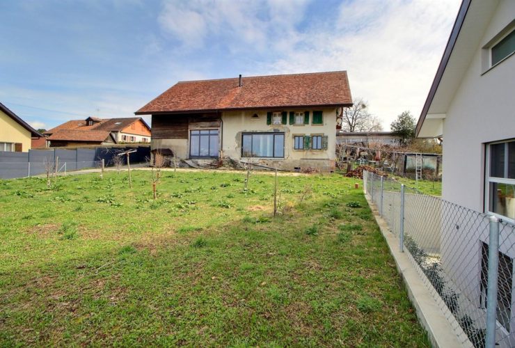 Grande maison en viager semi-occupé sans rente avec grand potentiel
