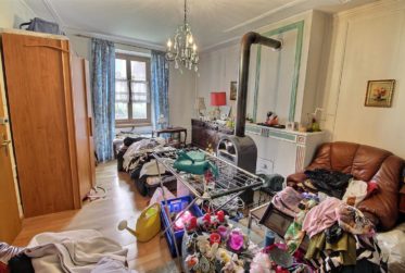 GRAND POTENTIEL pour cette magnifique ferme à rénover en viager semi occupé sans rente