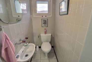 Charmant appartement en viager occupé sans rente, idéalement situé à Mont-sur-Rolle, au cœur de l’un des villages les plus prisés de La Côte.