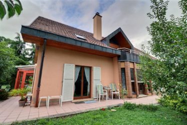 Très grande maison familiale en viager occupé sans rente