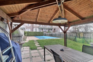 Superbe appartement en viager occupé sans rente avec piscine et vue Lac