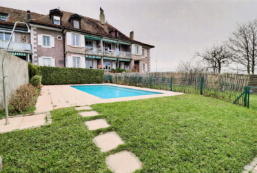 Superbe appartement en viager occupé sans rente avec piscine et vue Lac