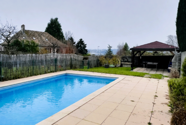 Superbe appartement en viager occupé sans rente avec piscine et vue Lac