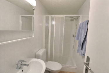 Grande villa individuelle en viager occupé sans rente limité à 7 ans