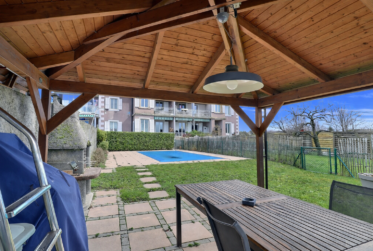 Superbe appartement en viager occupé sans rente avec piscine et vue Lac