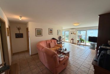 Appartement en viager occupé sans rente – Spacieux 4.5 pièces avec terrasse, jardin, garage et cave – Fully (VS)