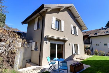 Magnifique maison en viager occupé sans rente avec splendide vue Lac