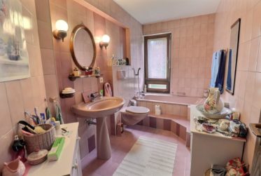 Très grande maison familiale en viager occupé sans rente