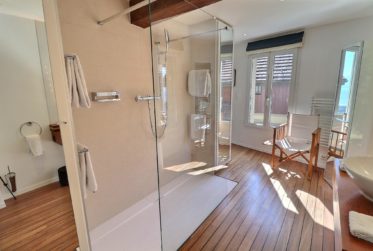 Magnifique maison en viager occupé sans rente avec splendide vue Lac