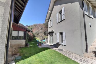 Magnifique maison en viager occupé sans rente avec splendide vue Lac