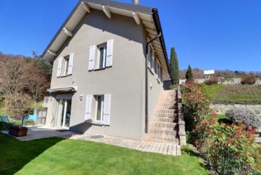 Magnifique maison en viager occupé sans rente avec splendide vue Lac