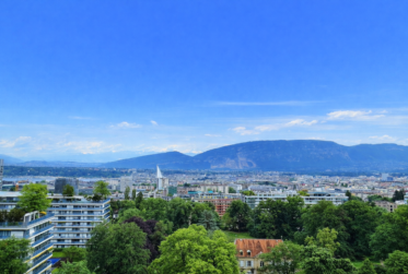 Superbe appartement en étage élevé avec piscine en viager occupé sans rente