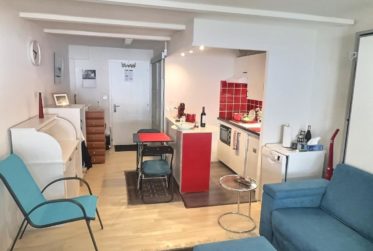 Super studio avec jardin privé en viager occupé sans rente limité à 5 ans.