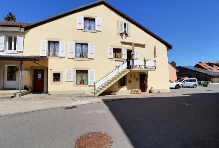 Jolie maison de village en viager occupé sans rente
