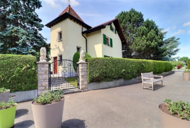 Magnifique maison individuelle en viager occupé sans rente avec vue sur le Jura