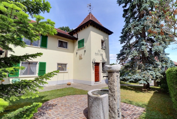 Magnifique maison individuelle en viager occupé sans rente avec vue sur le Jura
