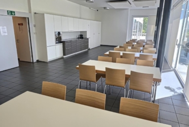 Très bel appartement en viager occupé sans rente avec piscine et vue lac